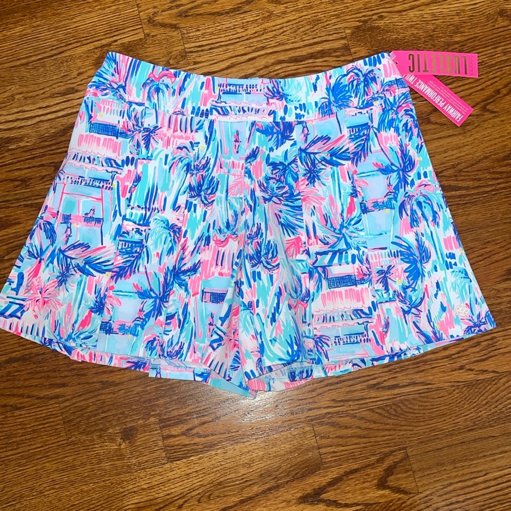 Lilly Pulitzer Luxletic Shorts